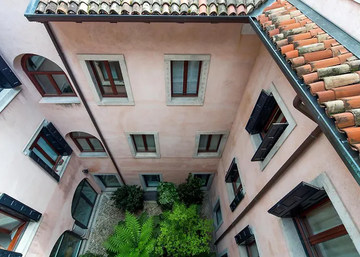 Mercatovecchio Luxury Suites